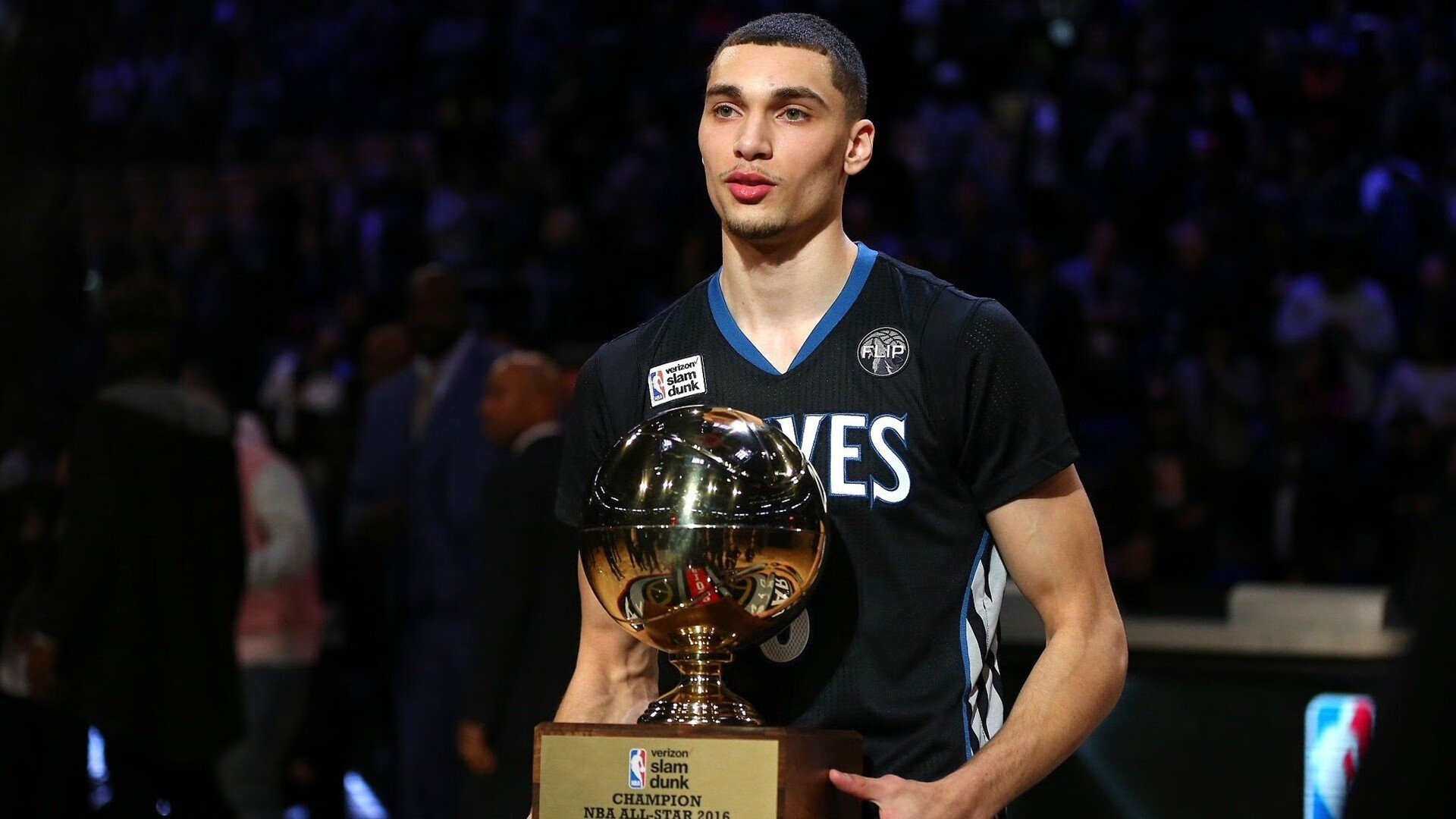 那个韩国人，凭什么代表新西兰踢出奇迹？