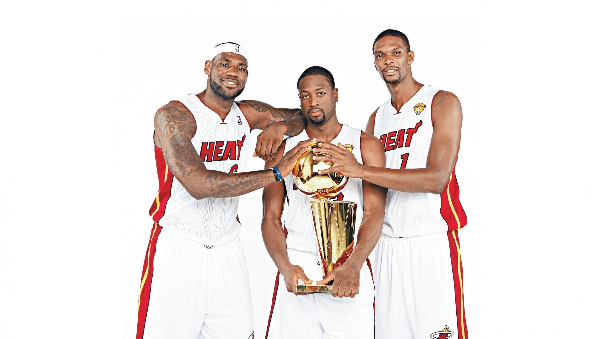 东决巅峰夜,钢铁之心与真正的冠军